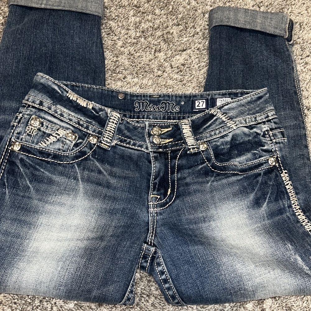Miss Me Cropped Jeans Size 27 - Picture 5 of 9